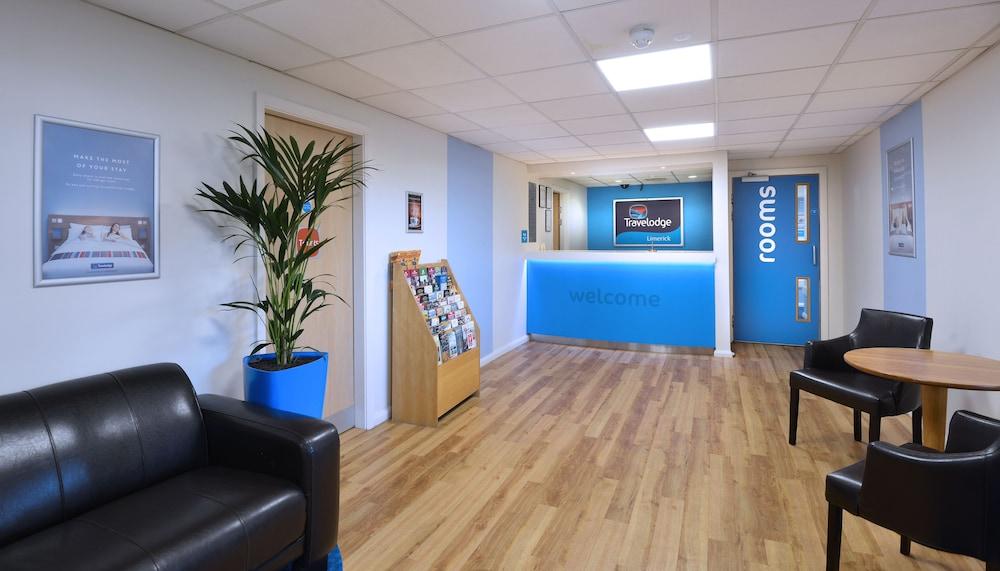 Travelodge Limerick Exterior photo