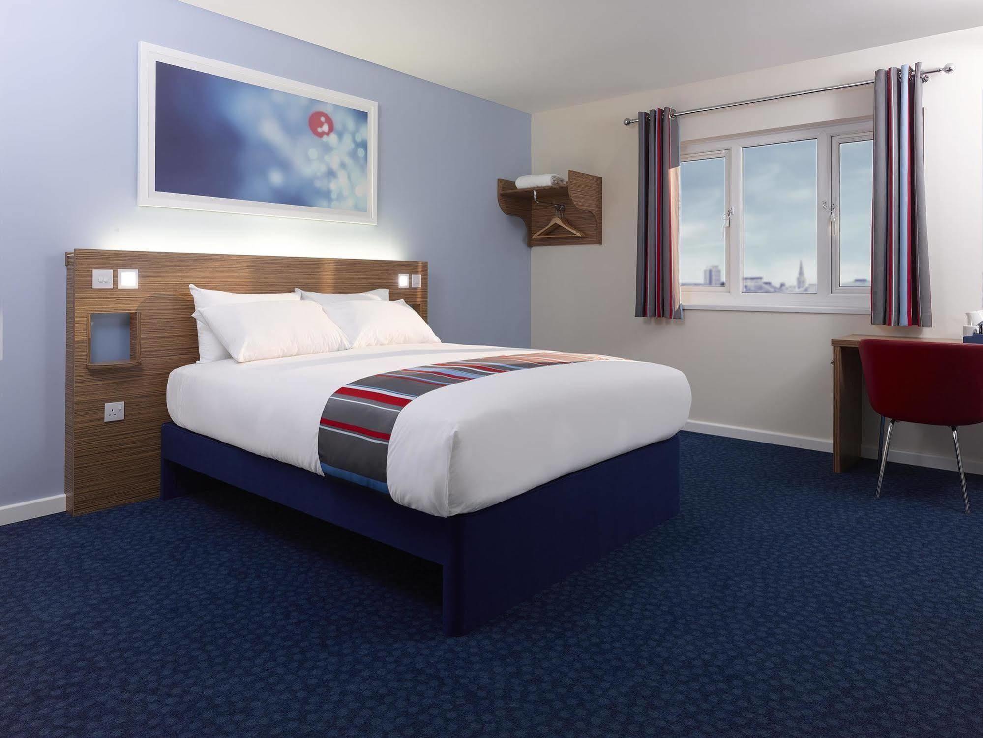 Travelodge Limerick Exterior photo